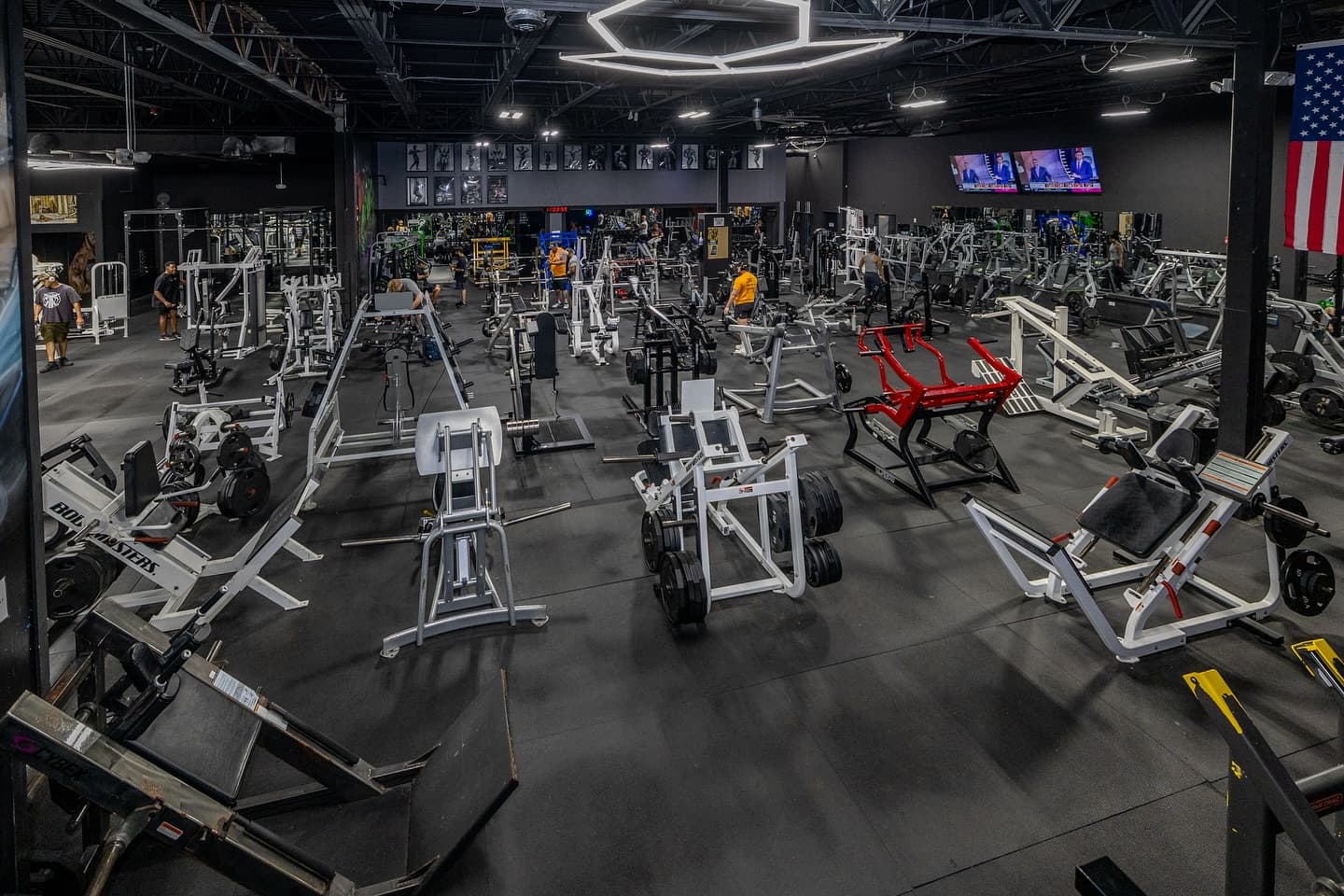 ryseathleticclub: Built in Gurnee. Grateful for this community. πΊπΈ