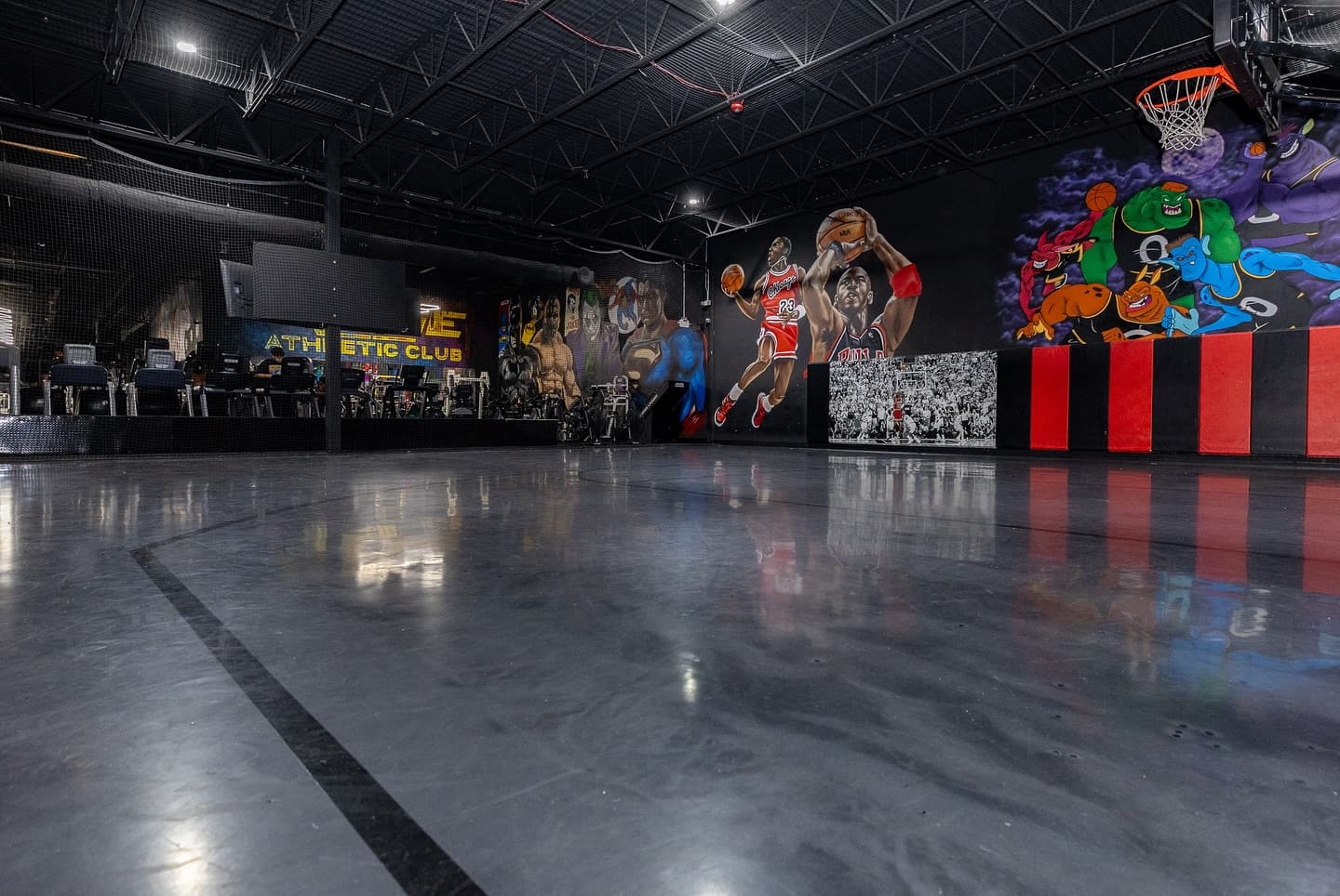 Basketball Court at Ryse Athletic Club Gurnee