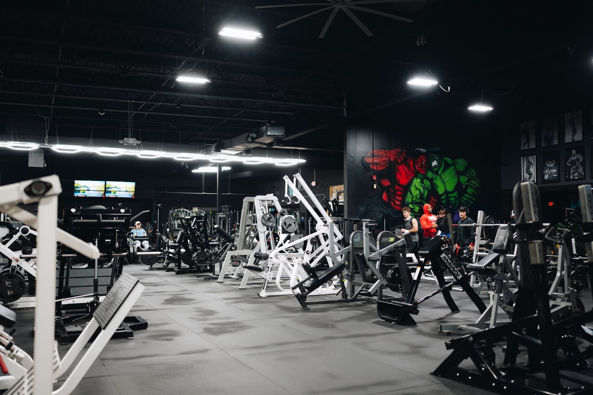 Main Gym Floor at Ryse Athletic Club Gurnee
